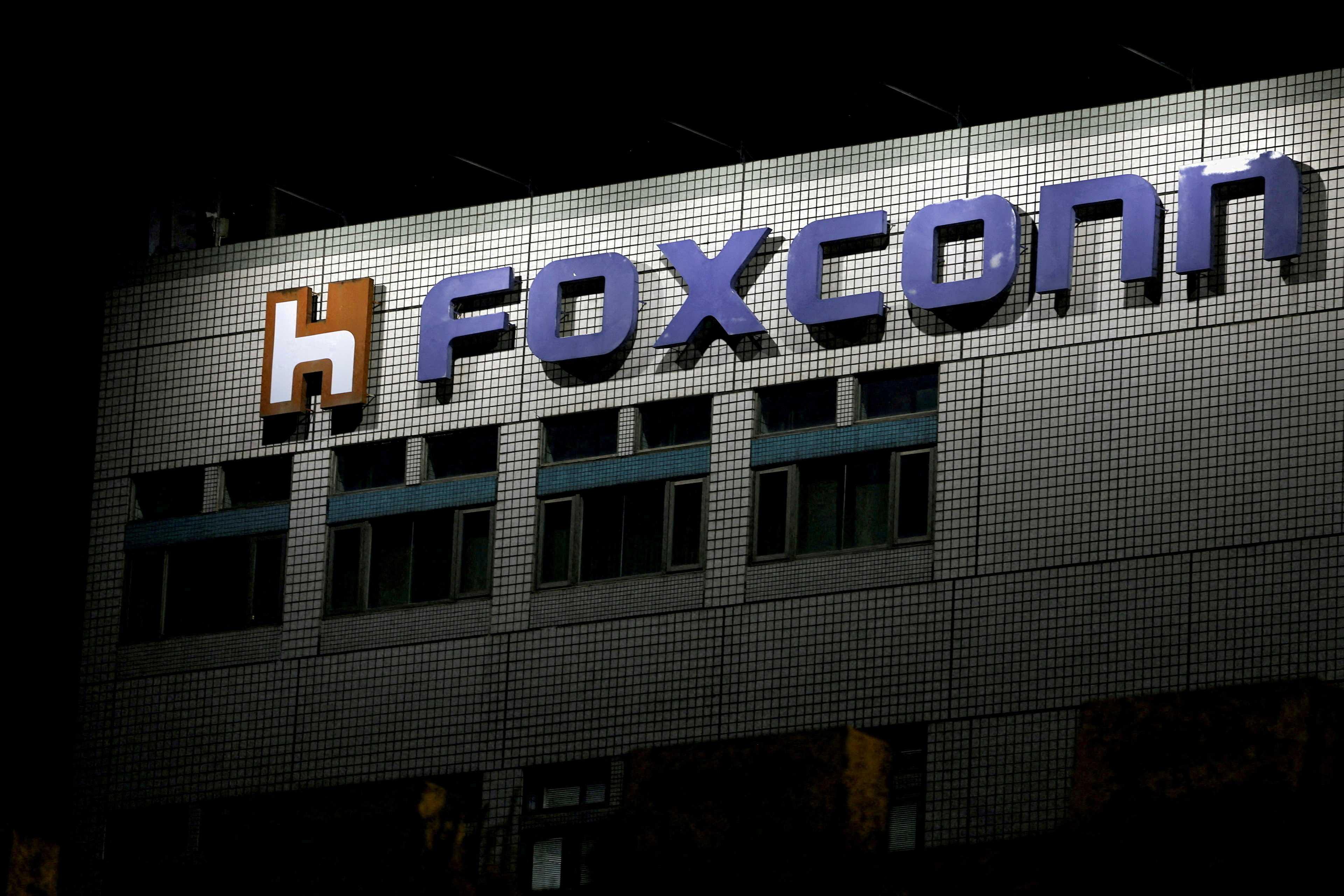 The logo of Foxconn is seen outside a building in Taipei, Taiwan Nov 10. Photo: Reuters