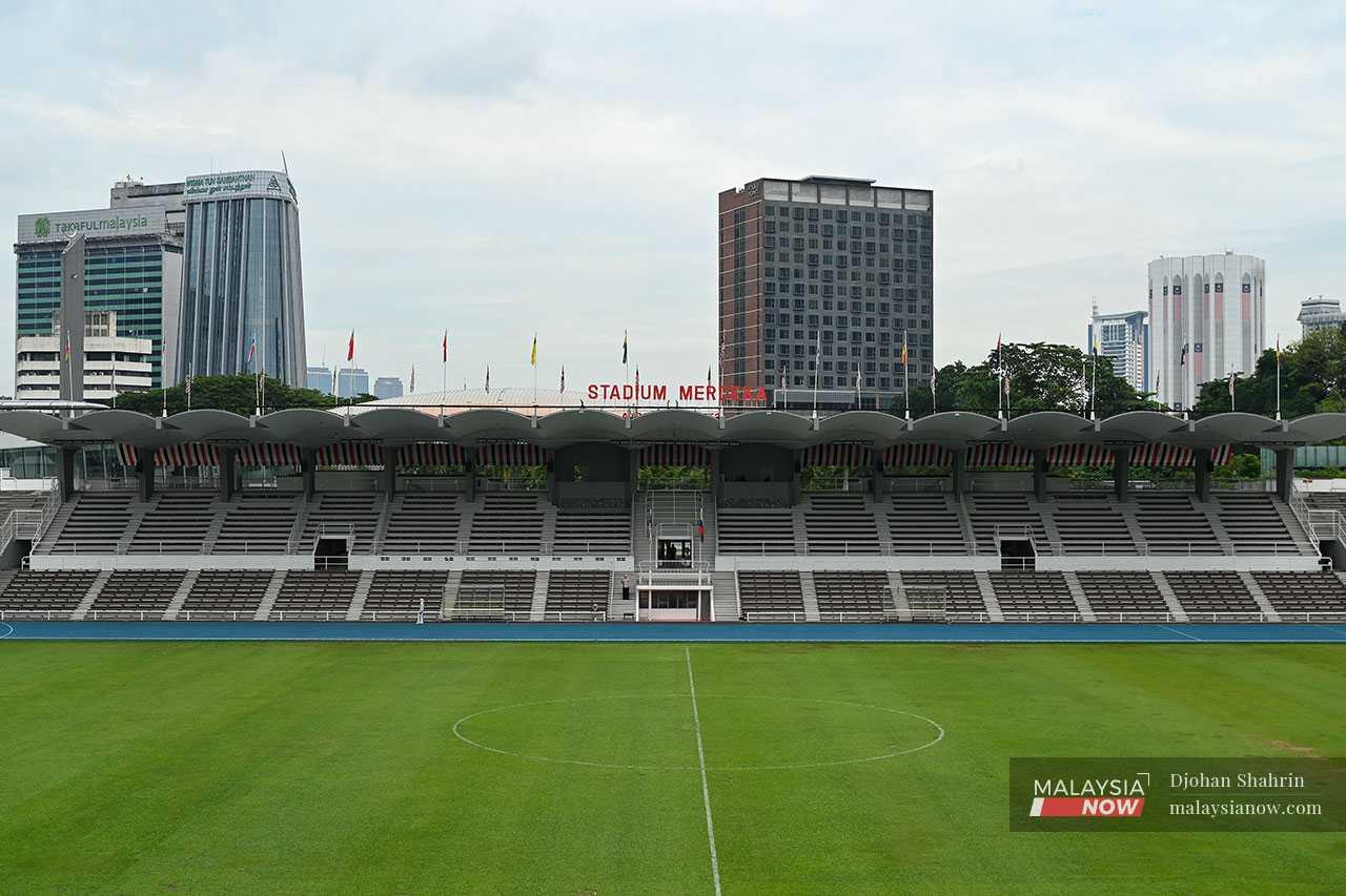 Once the largest stadium in Southeast Asia, but now dwarfed by much larger stadiums, Stadium Merdeka is a historic landmark in the heart of Kuala Lumpur, having survived a controversial plan to demolish it for a development project.